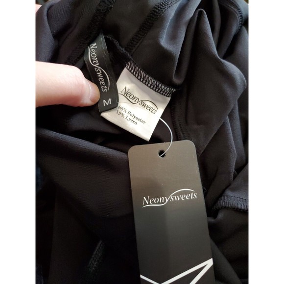 Neon Sweets Womens Black Yoga Pants no pockets Size Medium Highrise - Picture 5 of 5